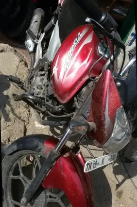 Bajaj Discover 100M 2012