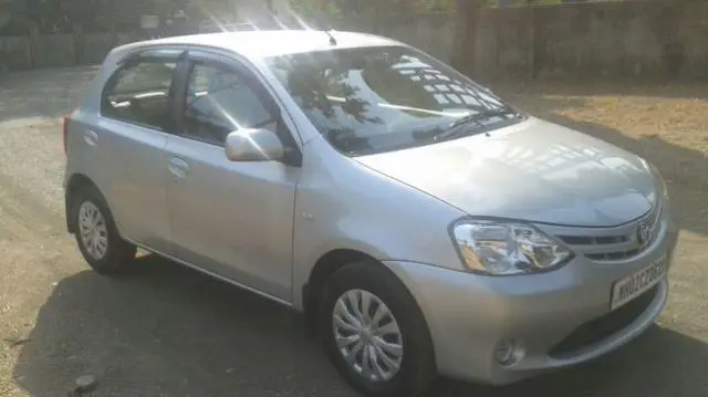 Toyota Etios Liva GD SP 2013