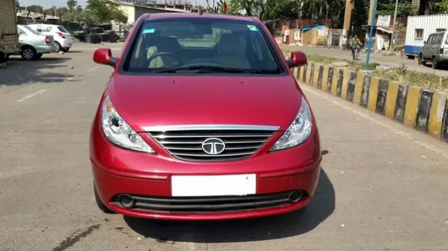 Tata Indica Vista LX Quadrajet 2012