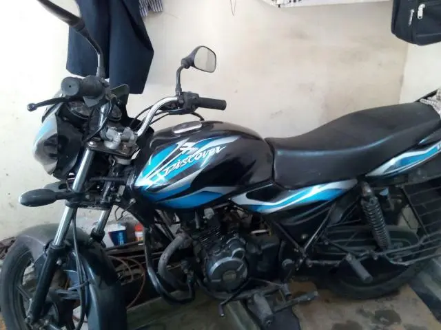 Bajaj Discover 100cc 2012