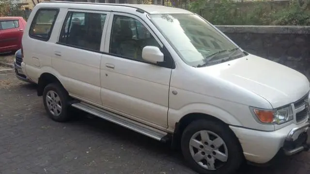 Chevrolet Tavera Neo 3 LS- 10 STR BS-III 2012