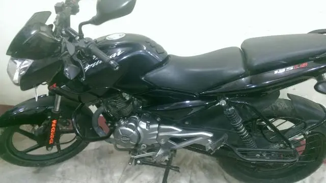 Bajaj Pulsar 135LS 135cc 2014