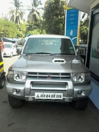 Mitsubishi Pajero SFX 2.8 2008