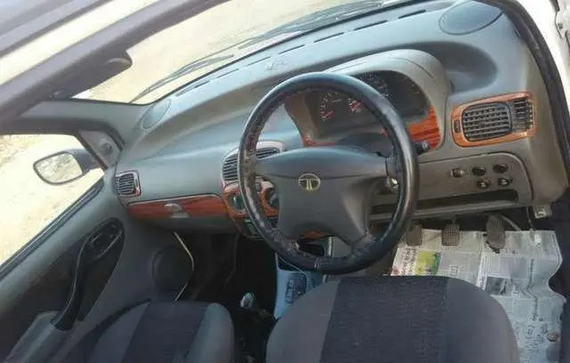 Tata Indigo GLX 2004