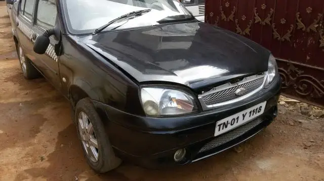 Ford Ikon 1.6 SXI NXT 2004