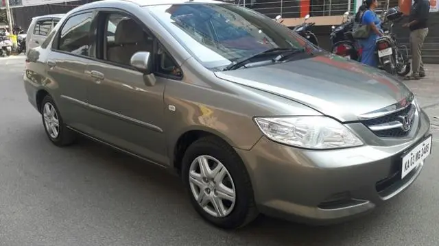 Honda City ZX GXi 2006