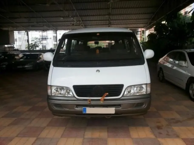 Mercedes-Benz MB 100 2.5 D 1999
