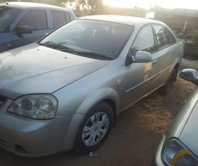 Chevrolet Optra LS 1.6 2004