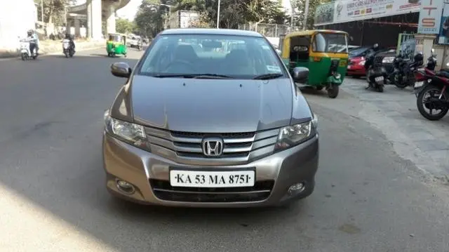 Honda City 1.5 V MT 2011