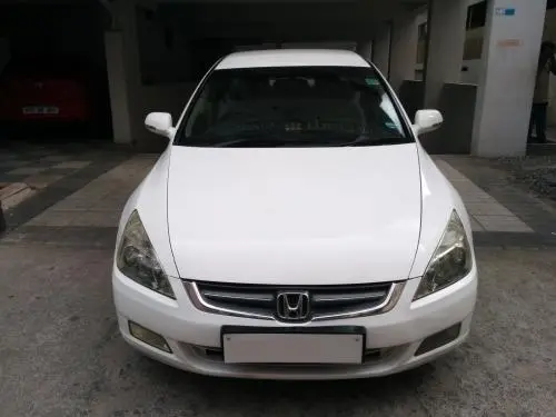 Honda Accord 3.0 V6 AT 2005