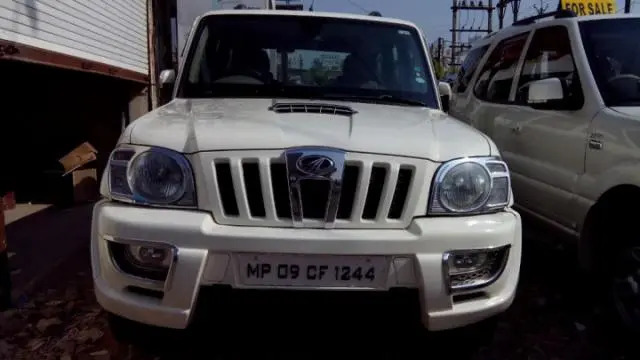 Mahindra Scorpio VLX 2011