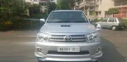 Toyota Fortuner 4x4 MT 2011