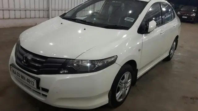 Honda City 1.5 E MT i-VTEC 2011