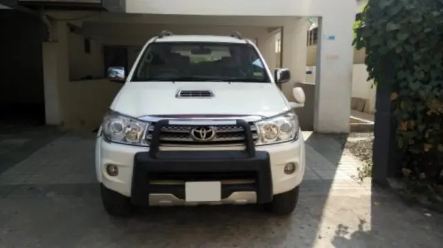 Toyota Fortuner 3.0 MT 4X4 2011