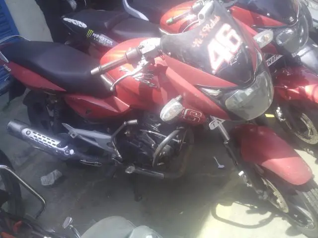 Bajaj Pulsar 135LS 2011
