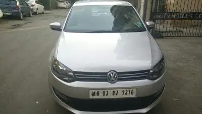Volkswagen Polo Highline 1.2L (P) 2014