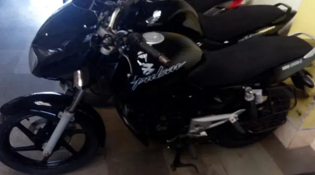 Bajaj  Pulsar 180cc 2009