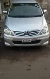 Toyota Innova 2.5 V 2011
