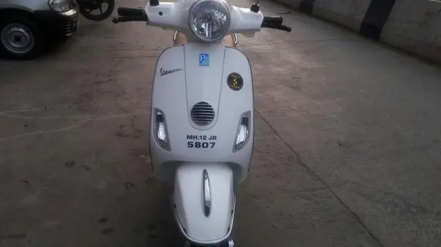 Piaggio Vespa 125cc 2012