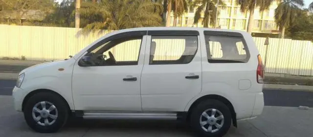 Mahindra Xylo E4 BS III 2011