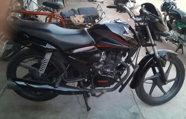 Honda CB Shine 125cc 2013