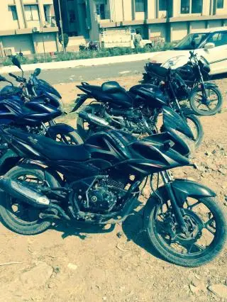 Bajaj Discover 150cc 2014
