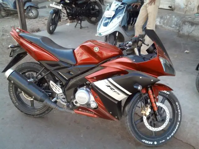 Yamaha YZF-R15 150cc 2011
