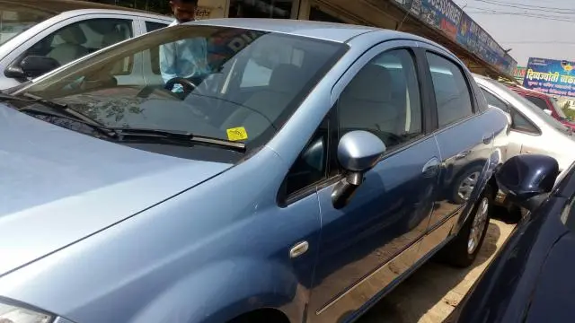 Fiat Linea EMOTION 1.3 2011