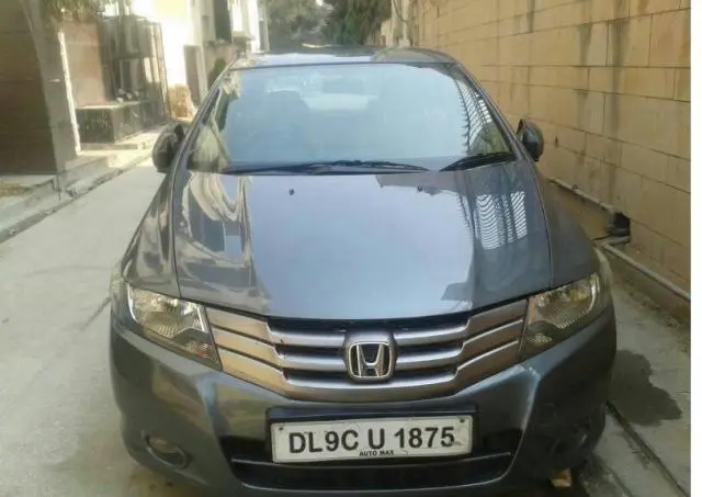 Honda City 1.5 V MT 2010