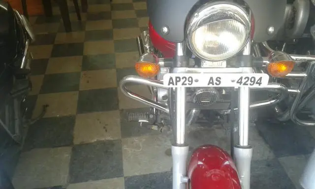Bajaj Avenger 220cc 2011