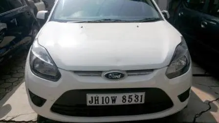 Ford Figo DURATORQ TITANIUM 1.4 2010