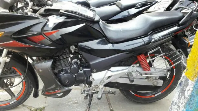 Hero Karizma R 223cc 2011