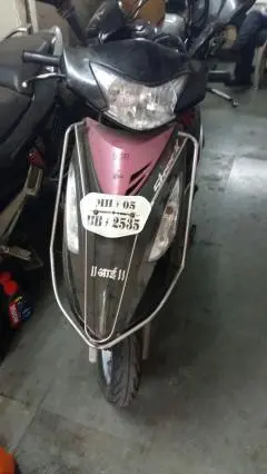 TVS ScootyStreak 100 cc 2011