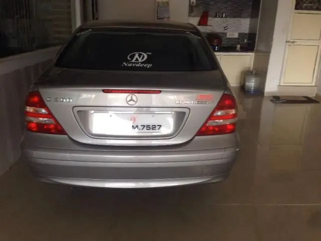 Mercedes-Benz C-Class 200 K MT 2006