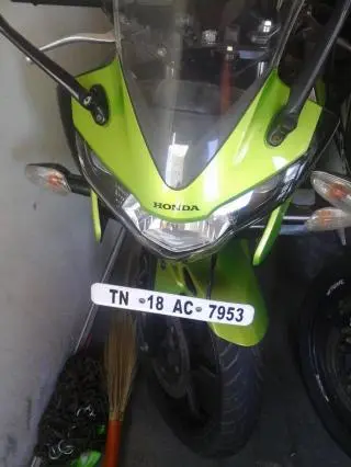 Honda CBR 150R 150cc 2014