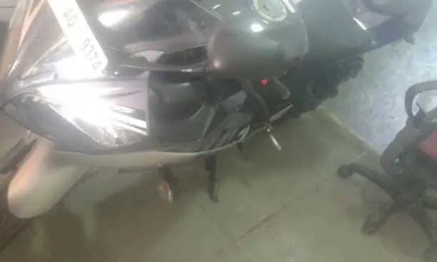 Yamaha YZF-R15 150cc 2012