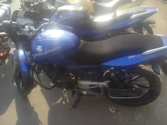 Bajaj Pulsar 180cc 2008