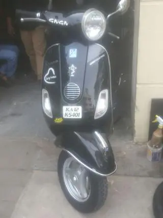Piaggio Vespa 125cc 2012