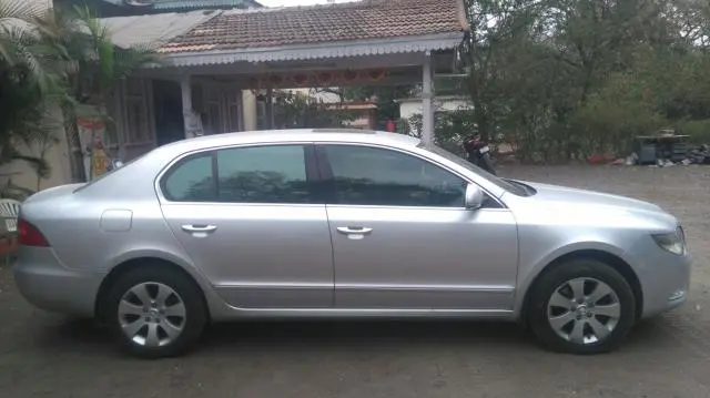 SKODA SUPERB 3.6 FSI 4X4 2012
