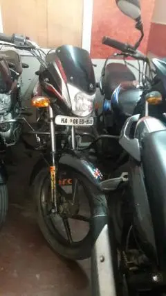 Bajaj Platina 125cc 2011