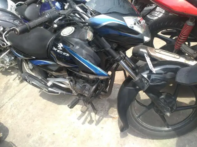 Bajaj XCD 125 2010