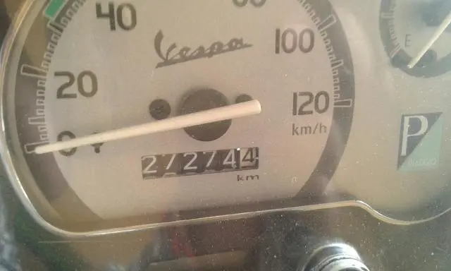 Piaggio Vespa 125cc 2013