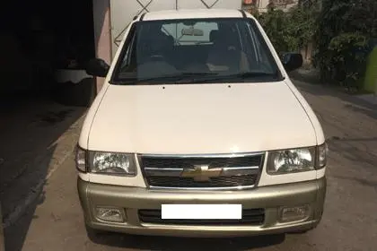 Chevrolet Tavera NEO LT L 7 STR BS III 2010