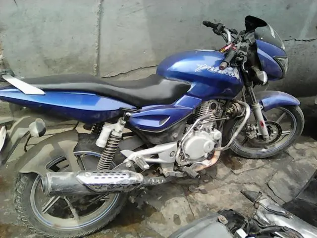 Bajaj Pulsar 180cc 2008