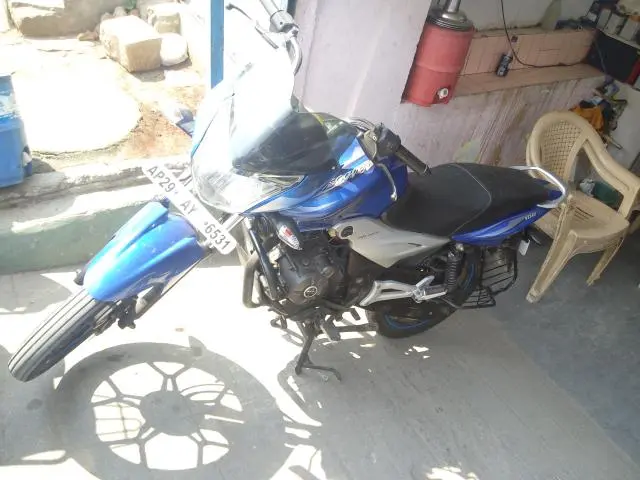 Bajaj Discover 100cc 2013