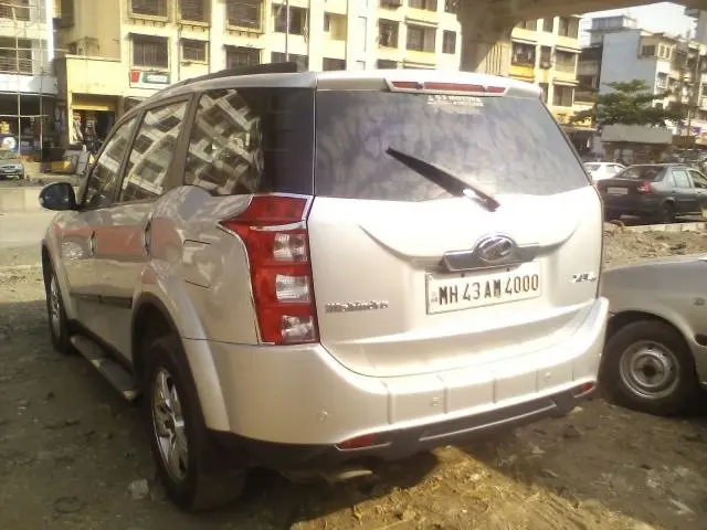 Mahindra XUV500 W4 2012