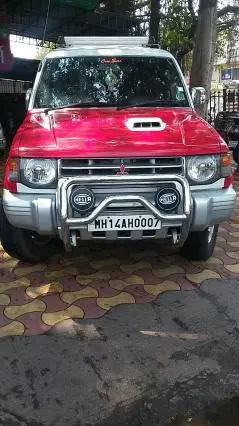 Mitsubishi Pajero SFX 2.8 2006