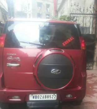 Mahindra Quanto C2 2012