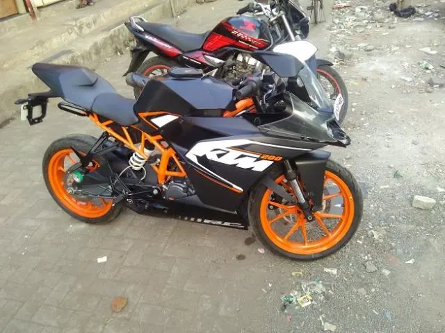 KTM RC 200cc 2015