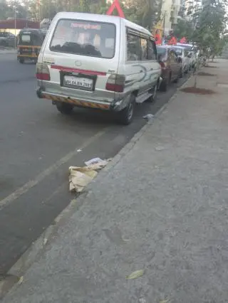 Toyota Qualis GS C3 2004